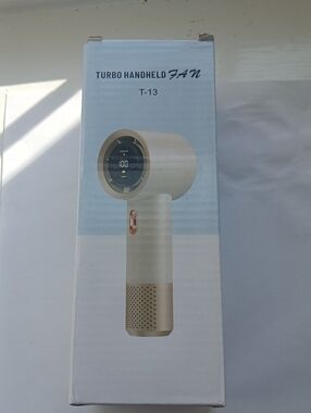 Turbo Handheld Fan T-13 in Cream and Gold